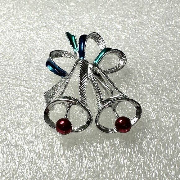 Vintage GERRY'S Christmas BELL Brooch Pin Silver Tone Enamel 2-1/4" Beautiful - Picture 2 of 12